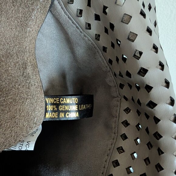 Vince Camuto Storm Gray crossbody bag - Picture 6 of 8